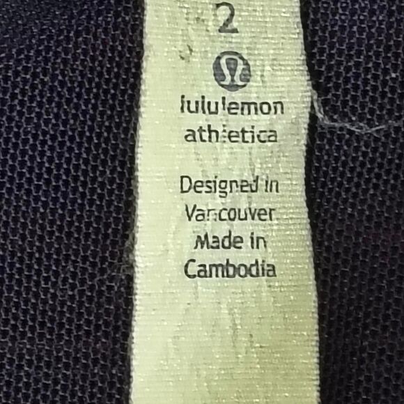Lululemon Define Jacket – Rare Pattern (Size 2) - Picture 4 of 6